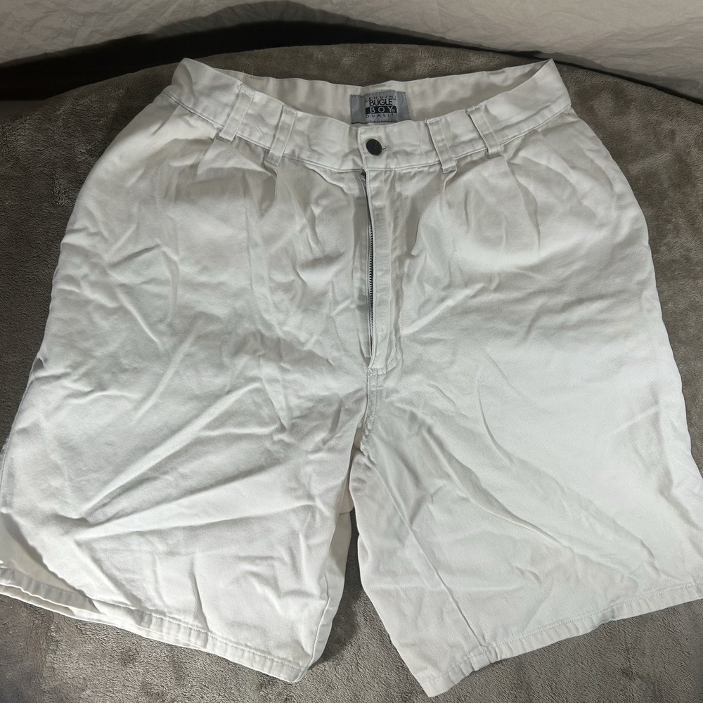Vintage Genuine Bugle Boy Mens Pleated Shorts White Cotton Size 32